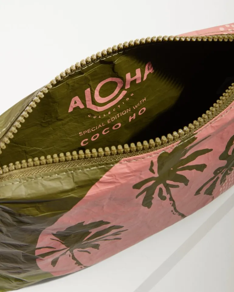 Discount Tommy Bahama Aloha Collection Paumalu Small Pouch Olive