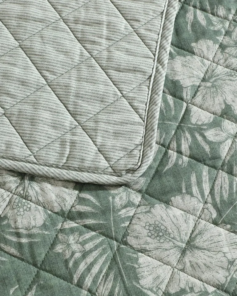 Flash Sale Tommy Bahama Hibiscus Reversible 3-Piece King Quilt Set Jungle
