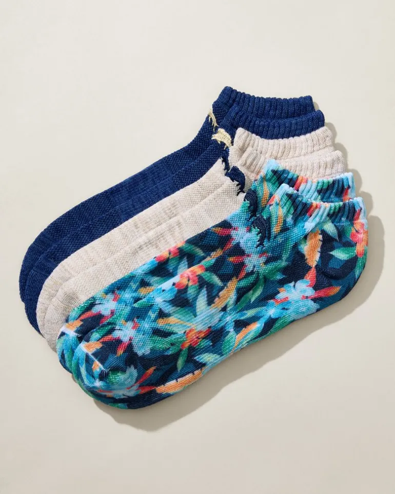 Discount Tommy Bahama IslandZone® Performance Athletic Socks—3-Pack Assorted