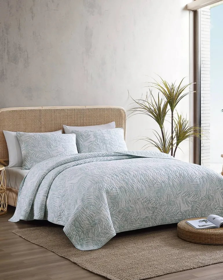 New Tommy Bahama Palmday 2-Piece Twin Quilt Set Blue
