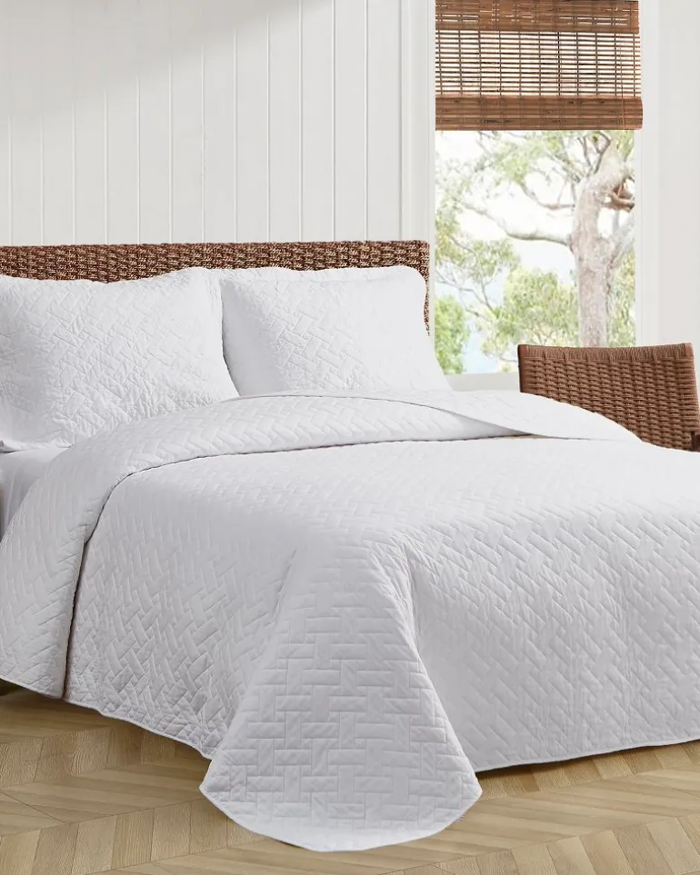 New Tommy Bahama Raffia Solid 2-Piece Twin Quilt Set White