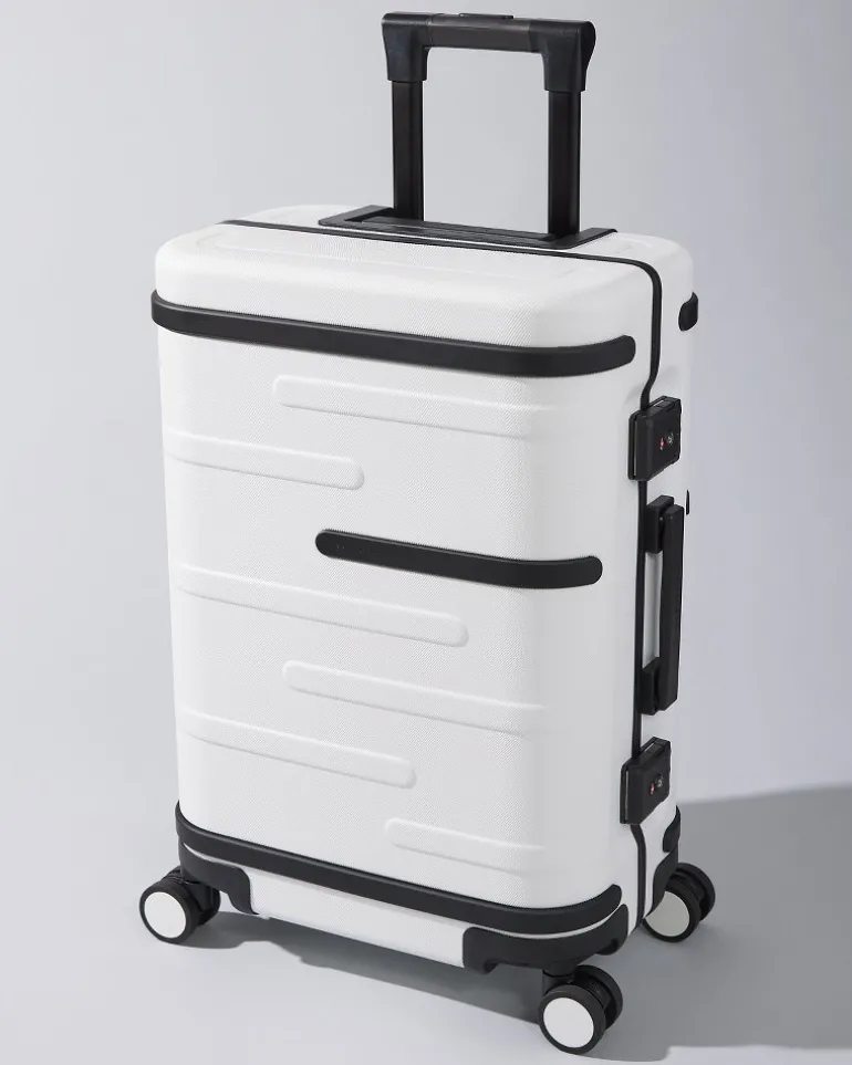 New Tommy Bahama Samsara Grand Carry-On White