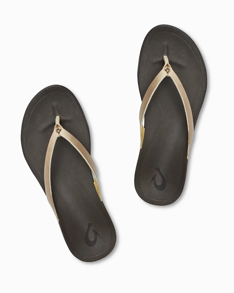Shop Tommy Bahama Women's OluKai® Ho'ōpio Leather Sandals Bubbly