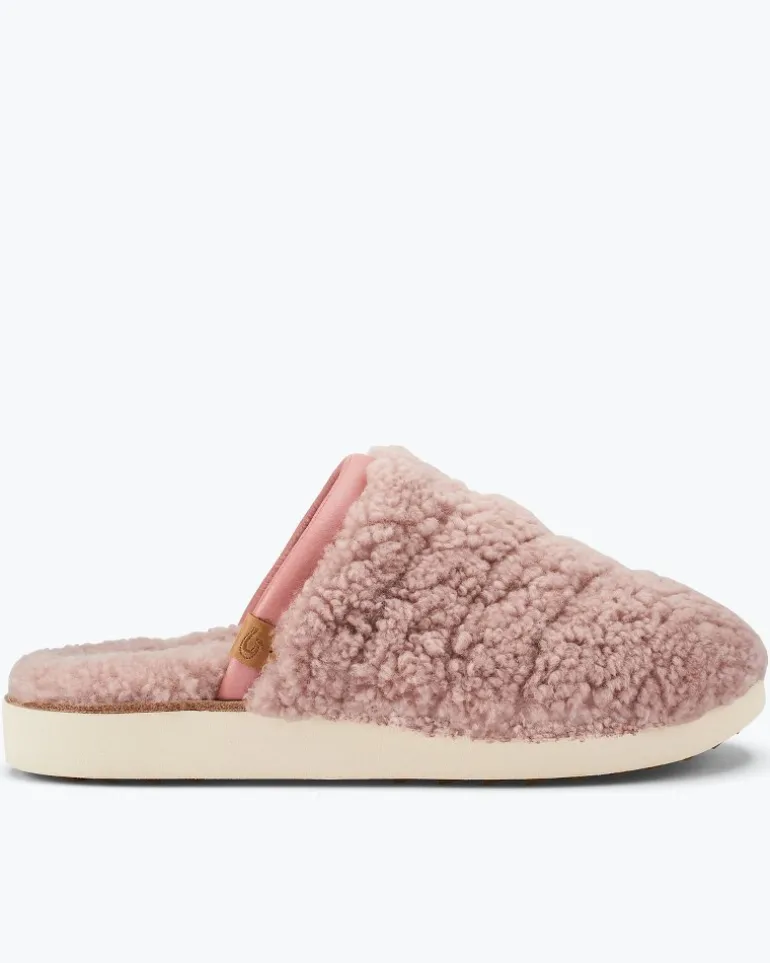 Outlet Tommy Bahama Women's OluKai® Pūpū Mua Fuzzy Slippers Pink Sea Salt