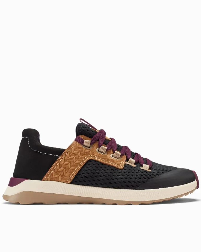 Store Tommy Bahama Women's OluKai® Wailuku Sneakers Black